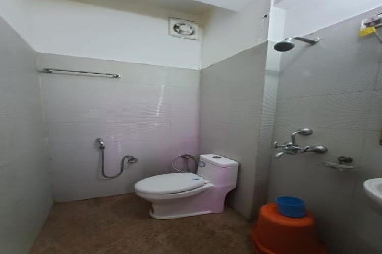 Oyo 83936 Chaudhary Guest House Bulandshahr エクステリア 写真